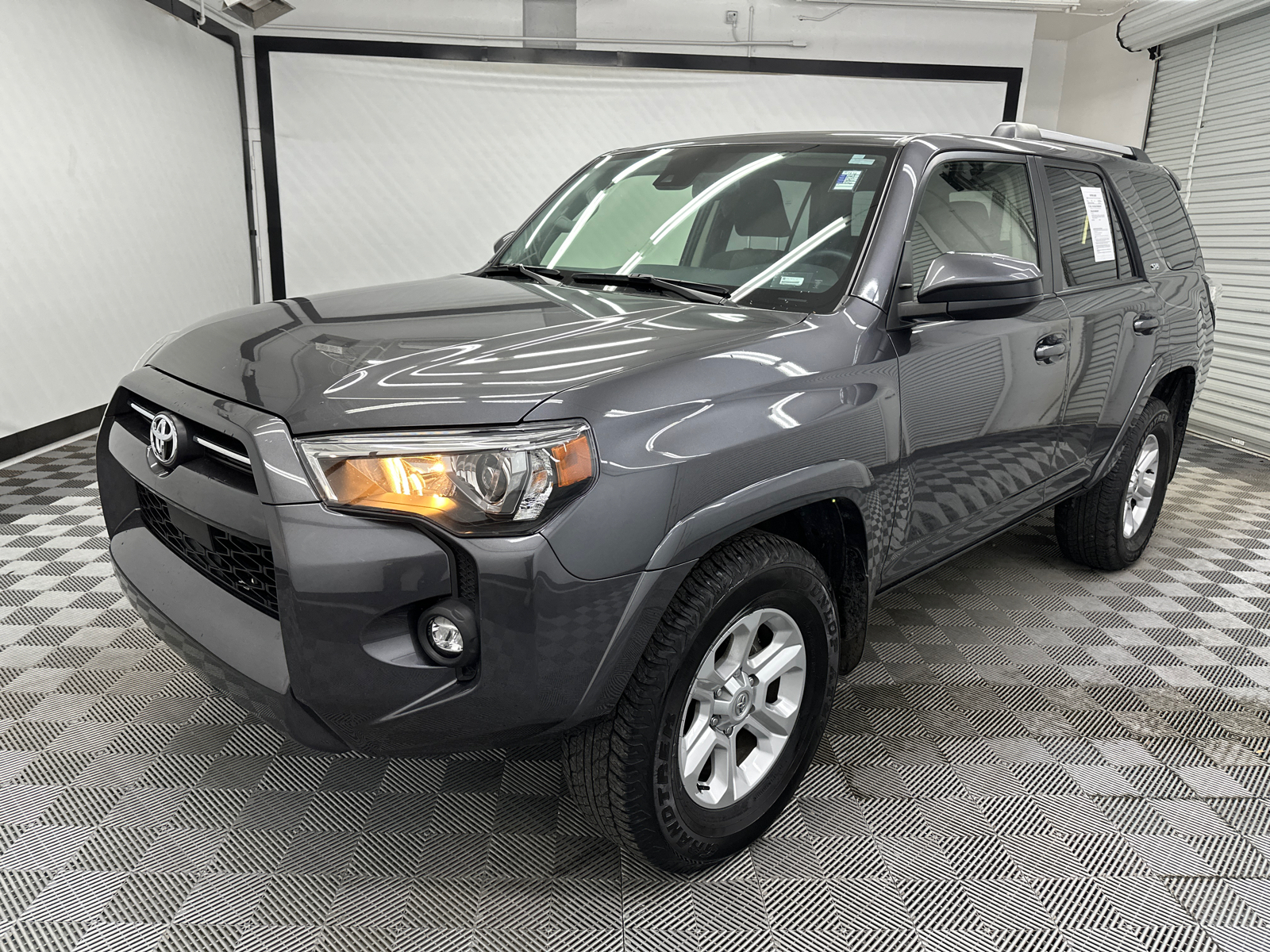 2023 Toyota 4Runner SR5 1