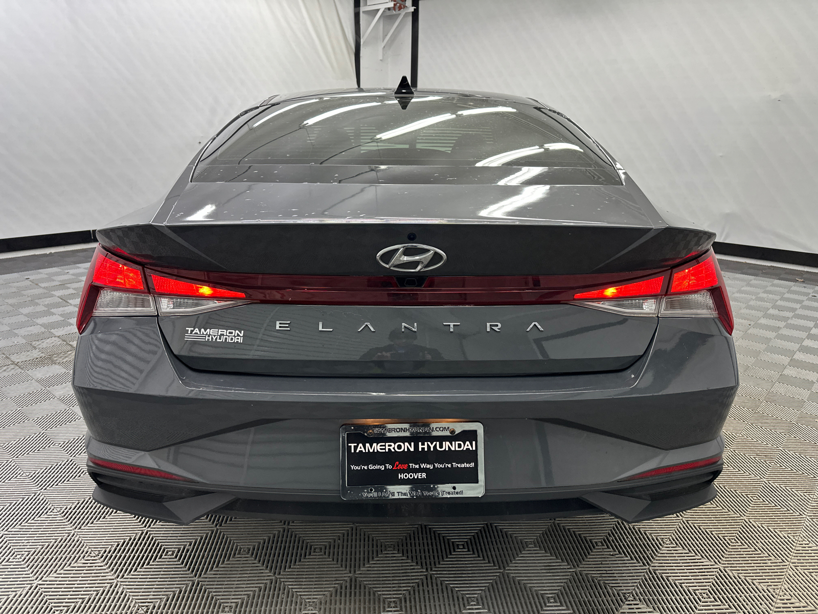 2023 Hyundai Elantra SEL 4