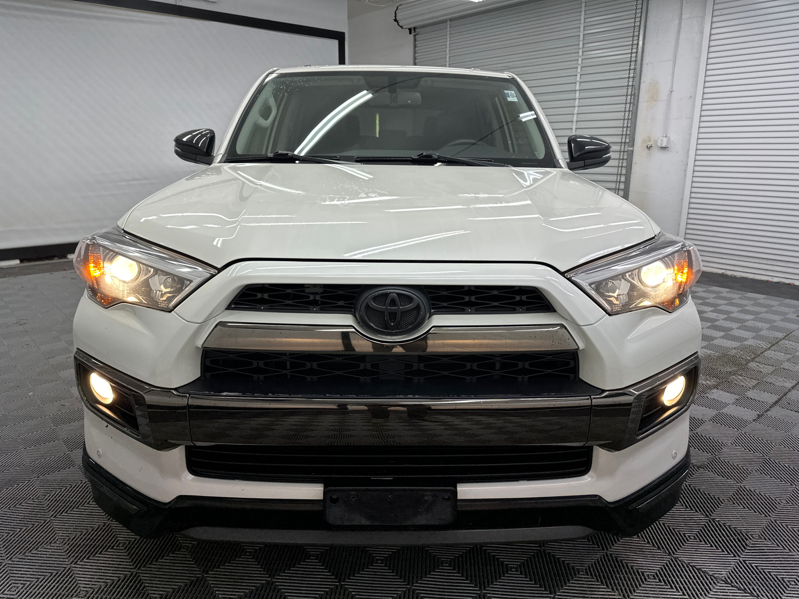 2019 Toyota 4Runner Limited Nightshade 8