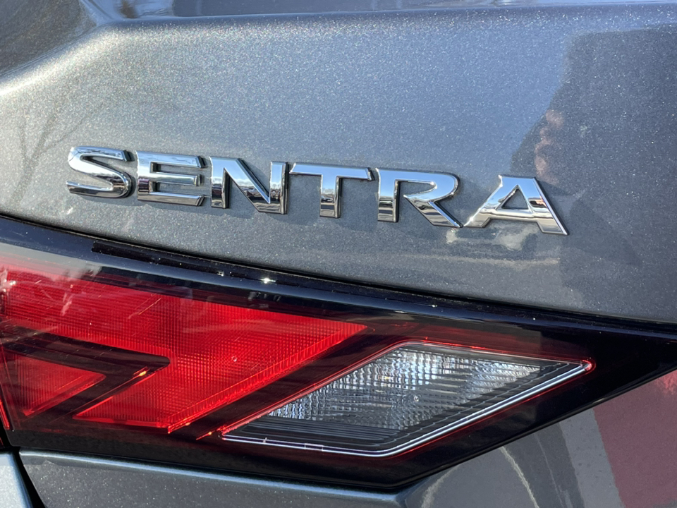 2020 Nissan Sentra  33