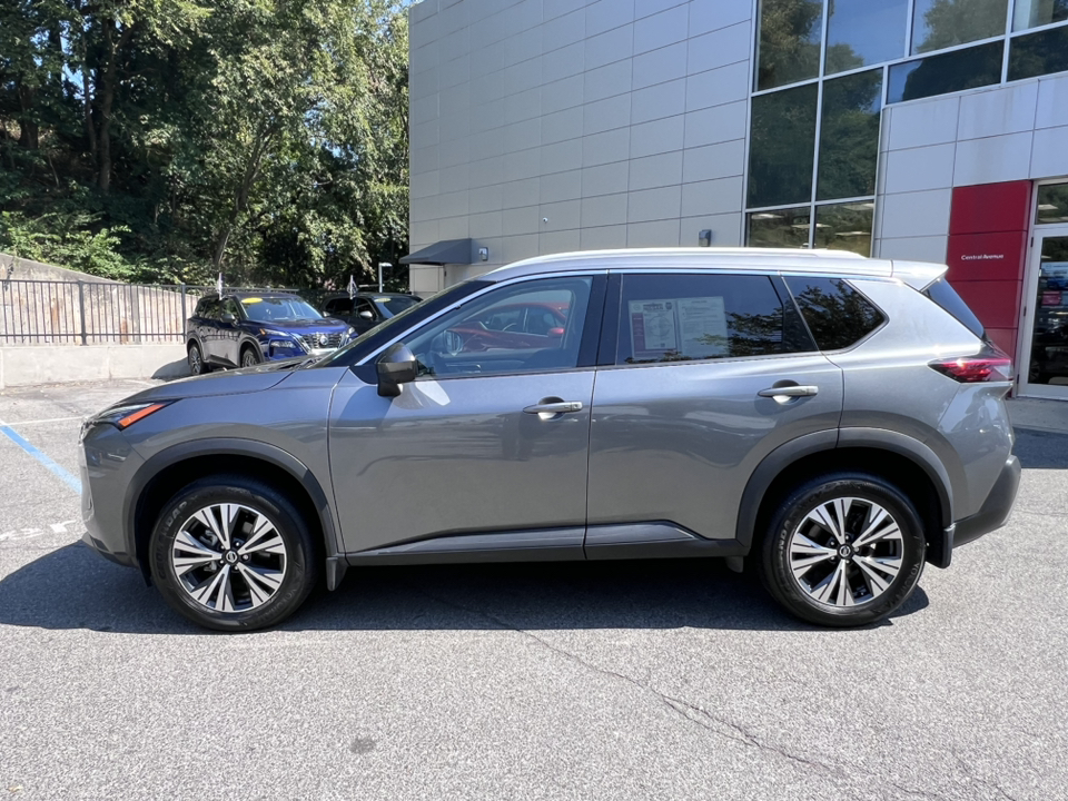 2021 Nissan Rogue SV 3