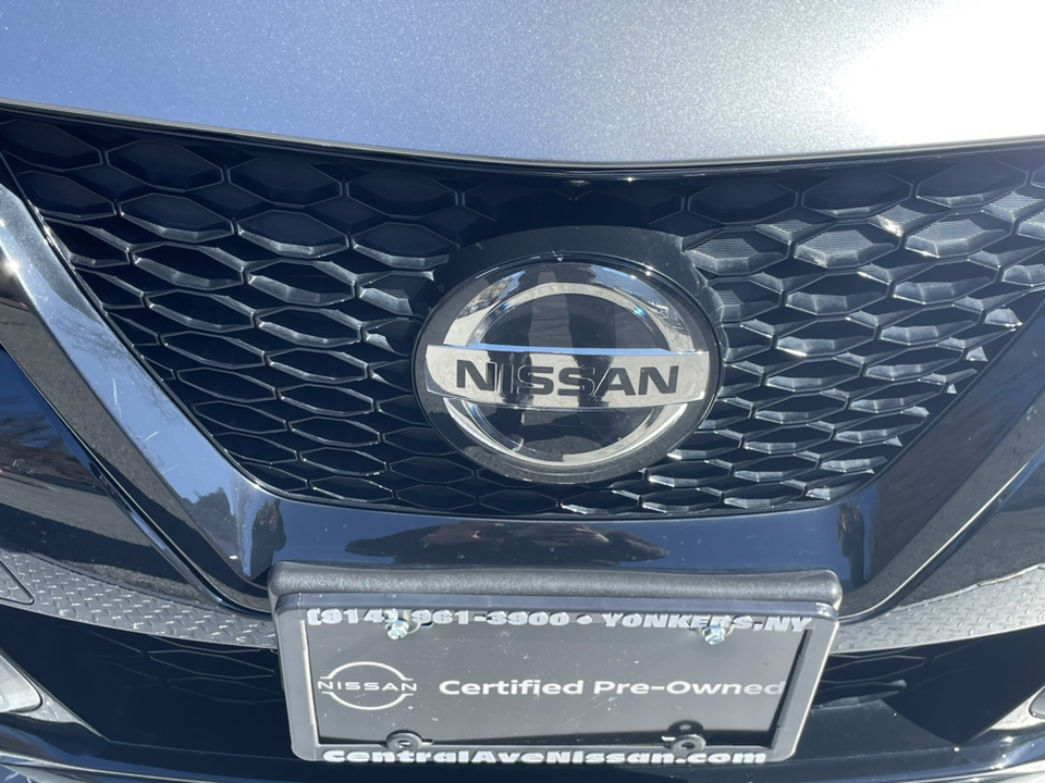 2021 Nissan Maxima SR 37