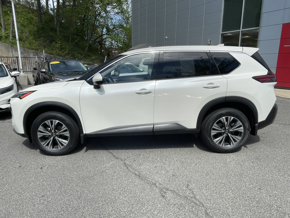 2021 Nissan Rogue SV 3