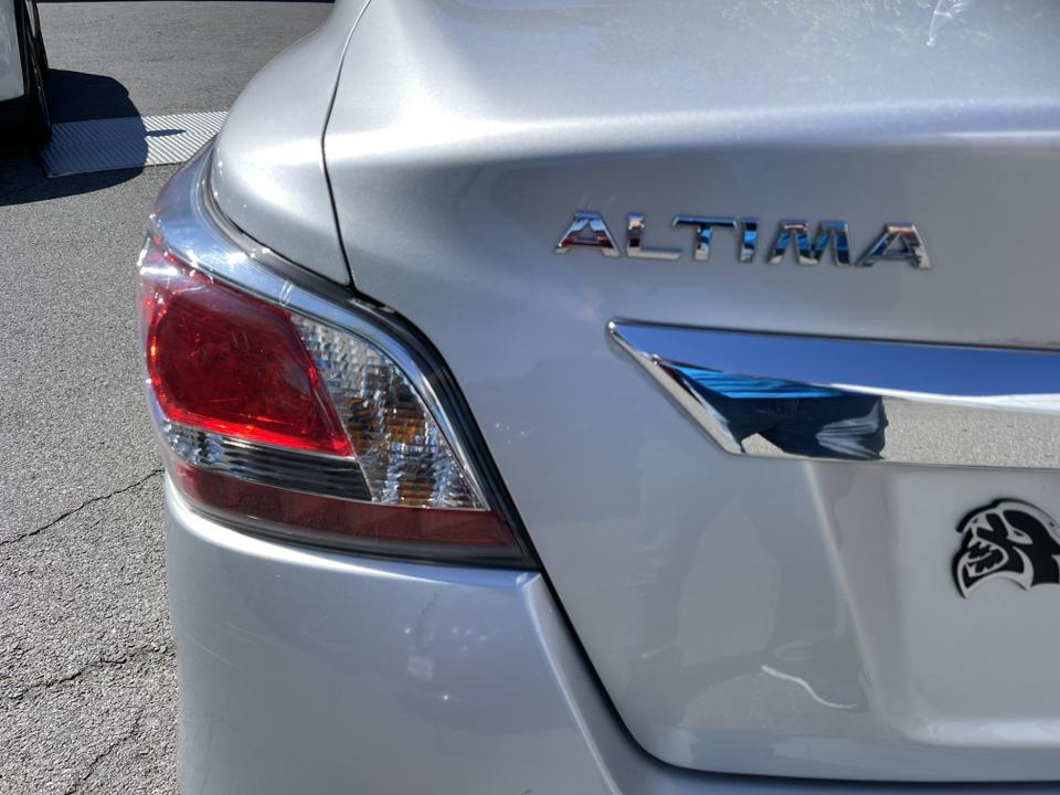 2015 Nissan Altima 2.5 SL 28