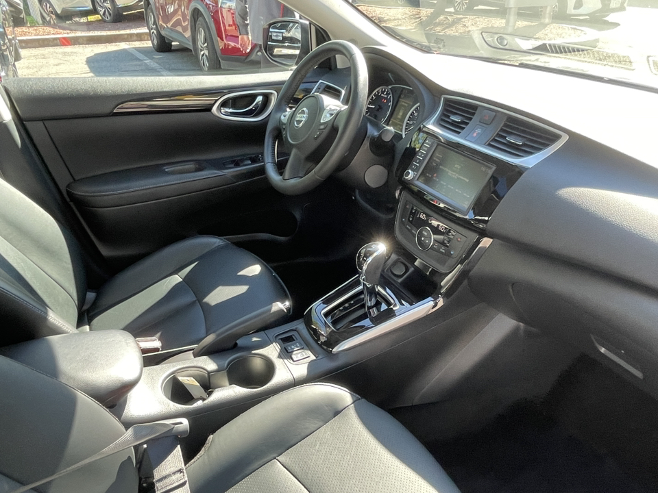 2019 Nissan Sentra SL 31