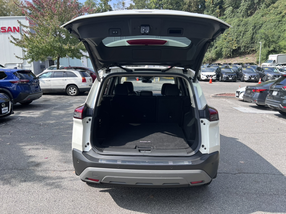 2021 Nissan Rogue SV 33