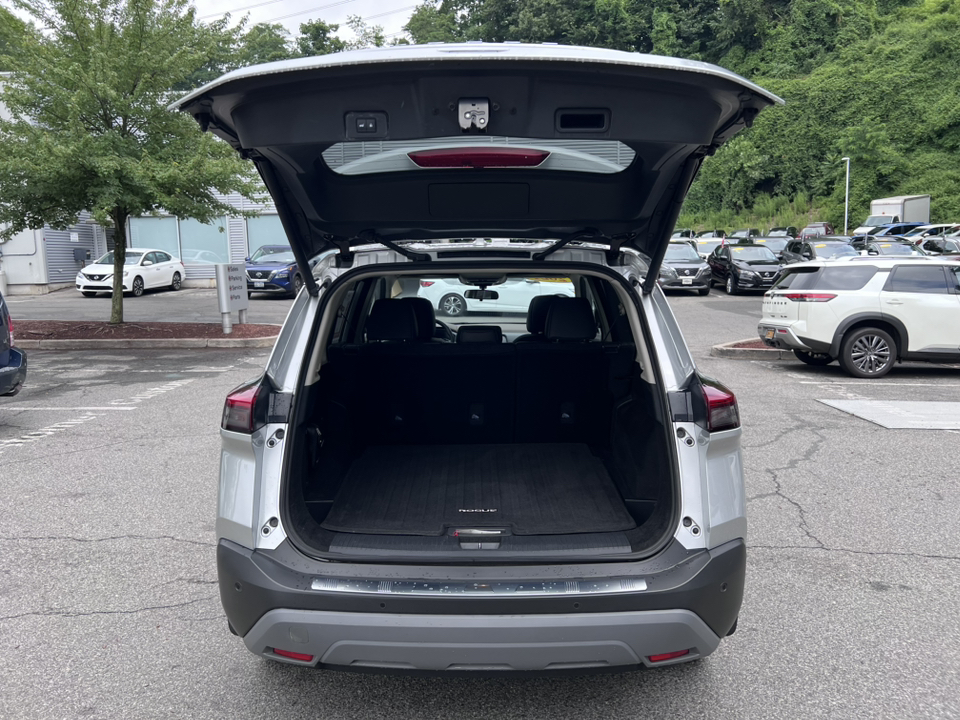 2021 Nissan Rogue SV 33