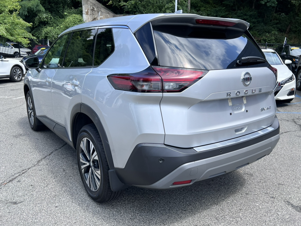 2021 Nissan Rogue SV 4