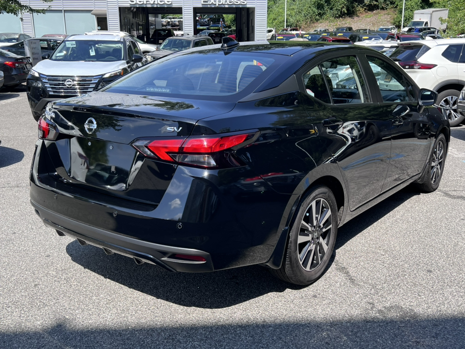 2022 Nissan Versa 1.6 SV 7