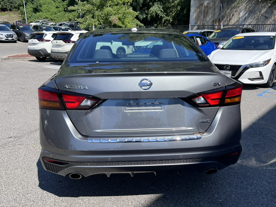 2021 Nissan Altima 2.5 SV 5