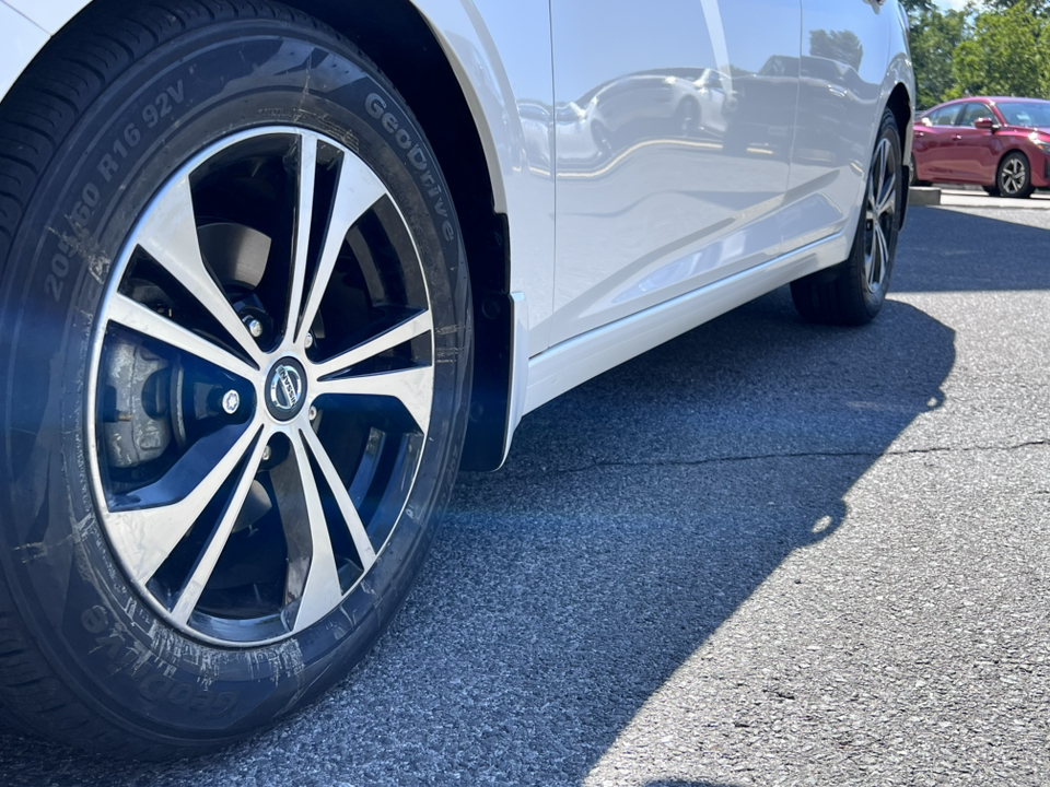 2021 Nissan Sentra SV 11