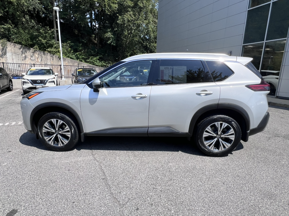 2021 Nissan Rogue SV 3