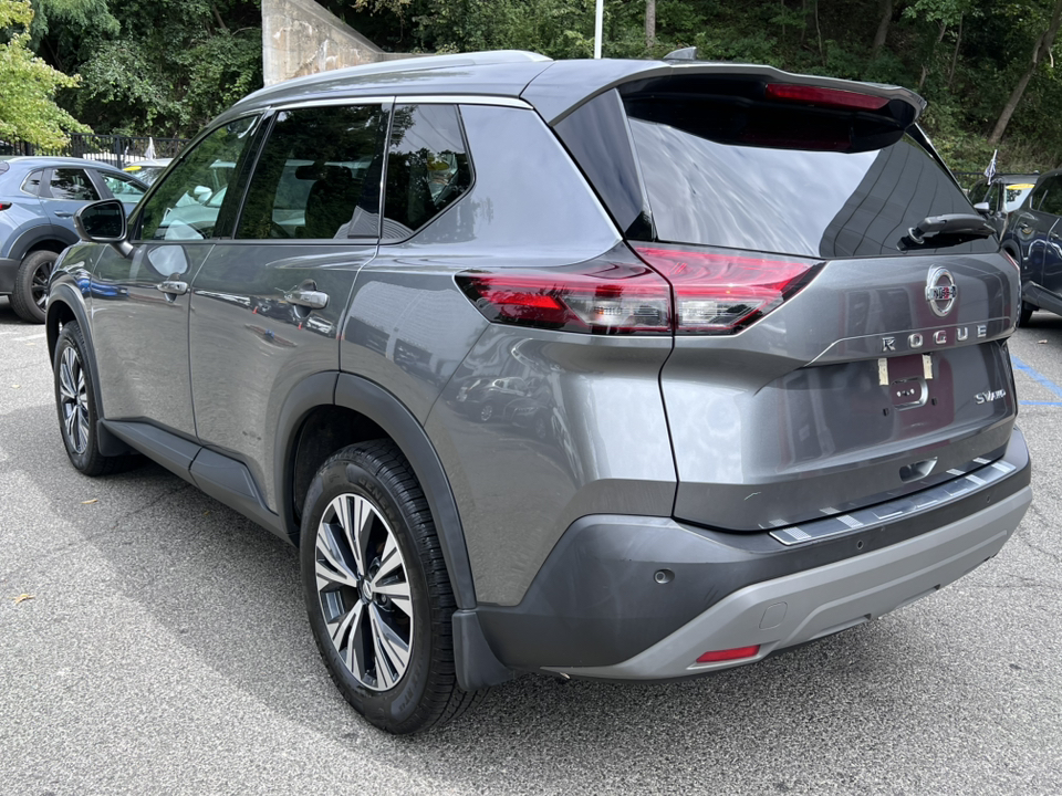 2021 Nissan Rogue SV 4