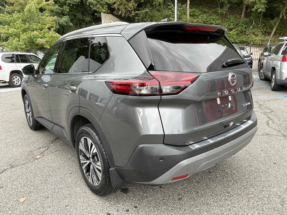 2021 Nissan Rogue SV 4