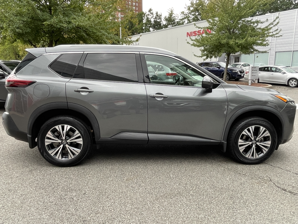 2021 Nissan Rogue SV 7