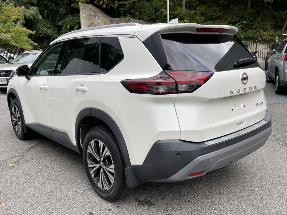 2021 Nissan Rogue SV 4