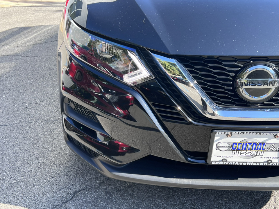 2021 Nissan Rogue Sport S 8