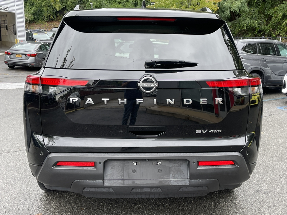 2022 Nissan Pathfinder SV 5