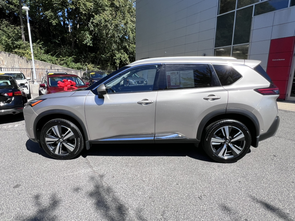 2021 Nissan Rogue Platinum 3