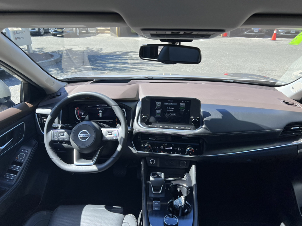 2021 Nissan Rogue Platinum 12