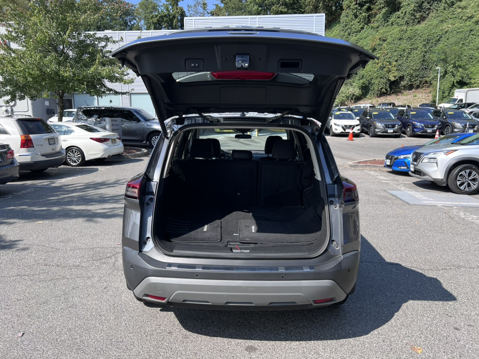 2021 Nissan Rogue SV 33