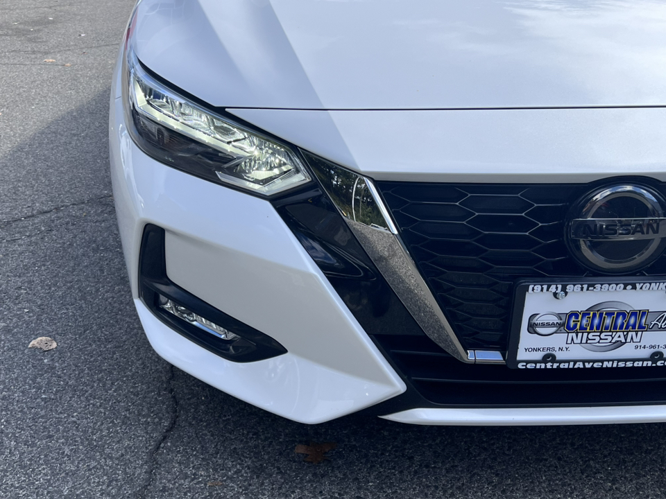 2021 Nissan Sentra SR 8