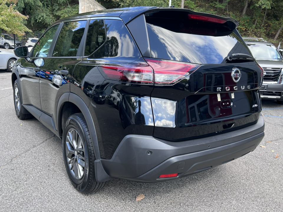 2021 Nissan Rogue S 4