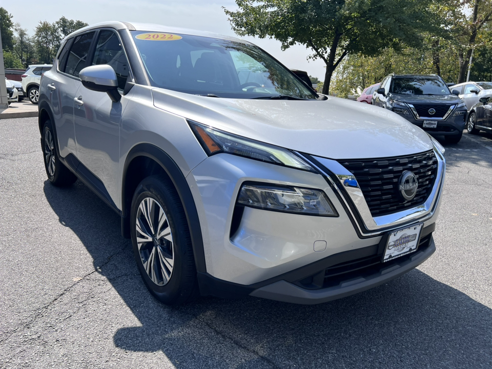 2022 Nissan Rogue SV 7