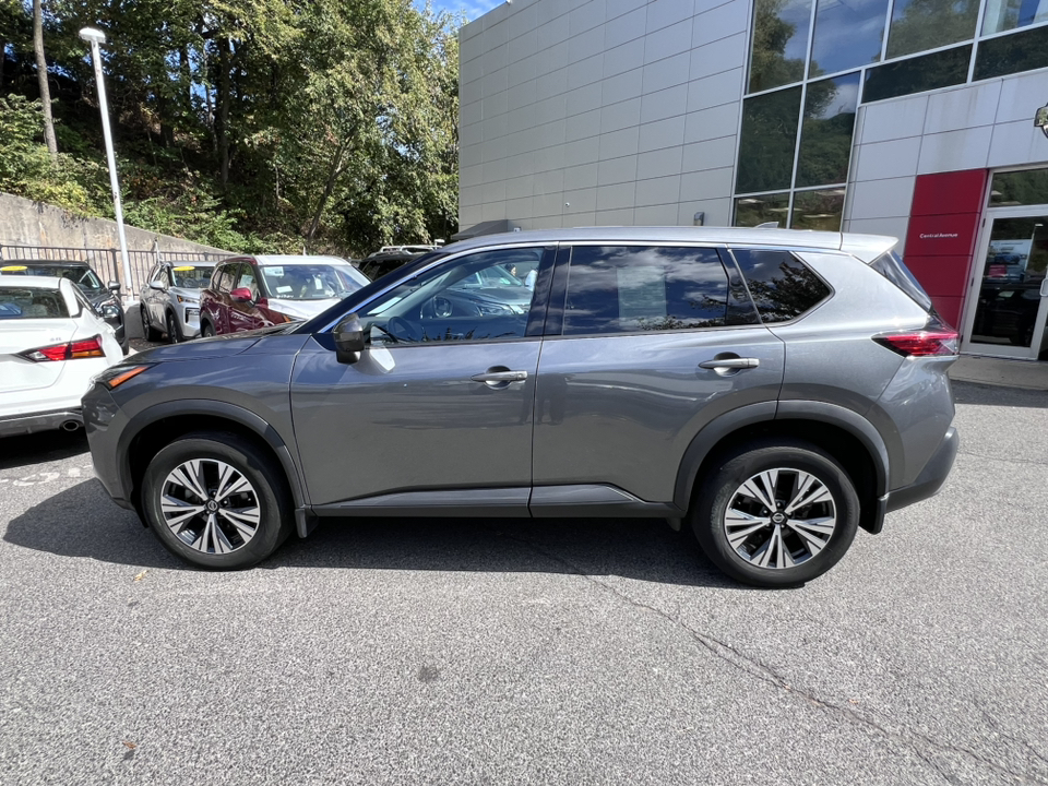 2021 Nissan Rogue SV 3