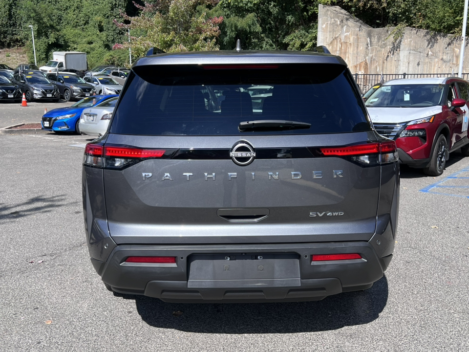 2022 Nissan Pathfinder SV 5