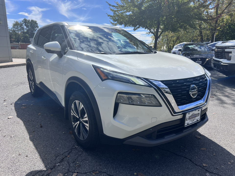 2021 Nissan Rogue SV 7