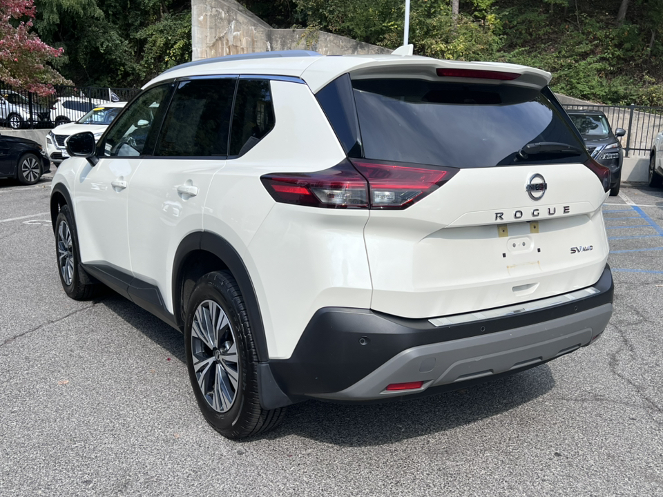 2021 Nissan Rogue SV 4