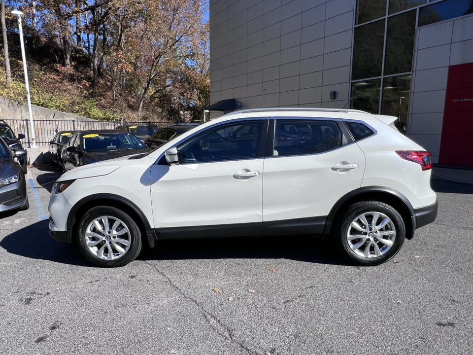 2021 Nissan Rogue Sport SV 3