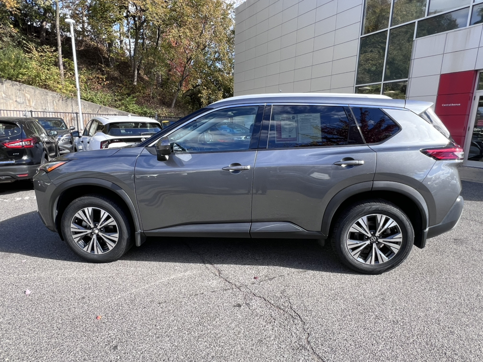 2021 Nissan Rogue SV 3