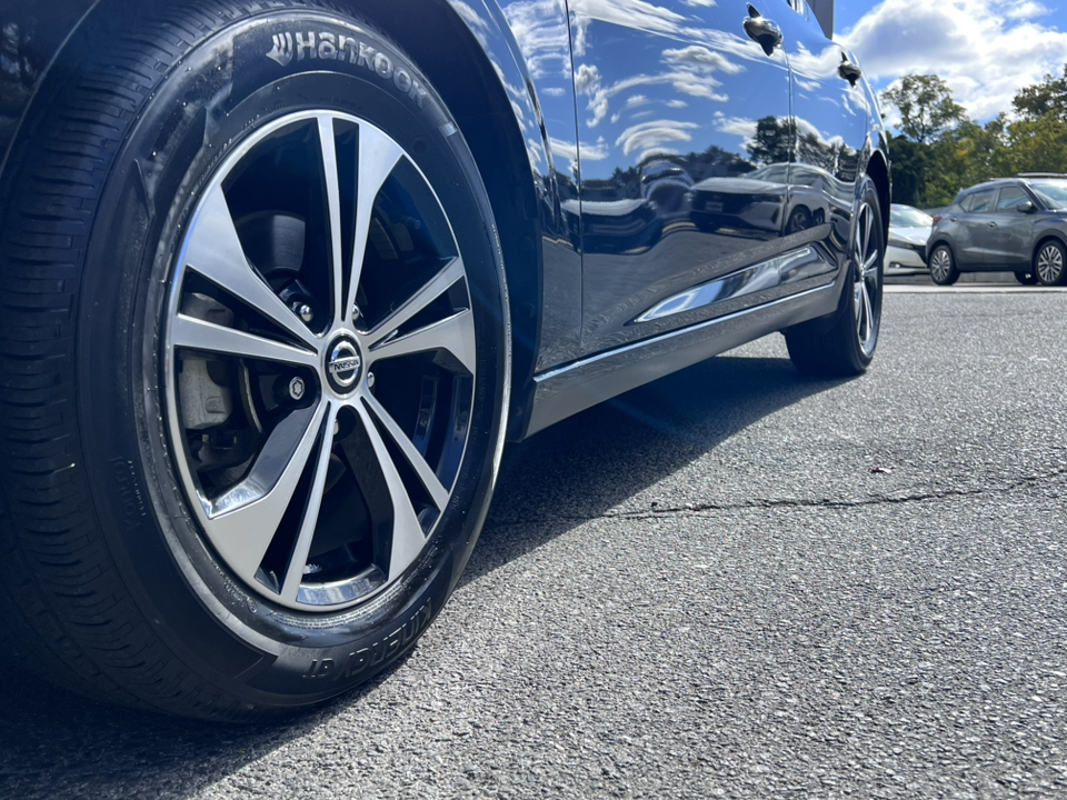 2021 Nissan Sentra SV 11