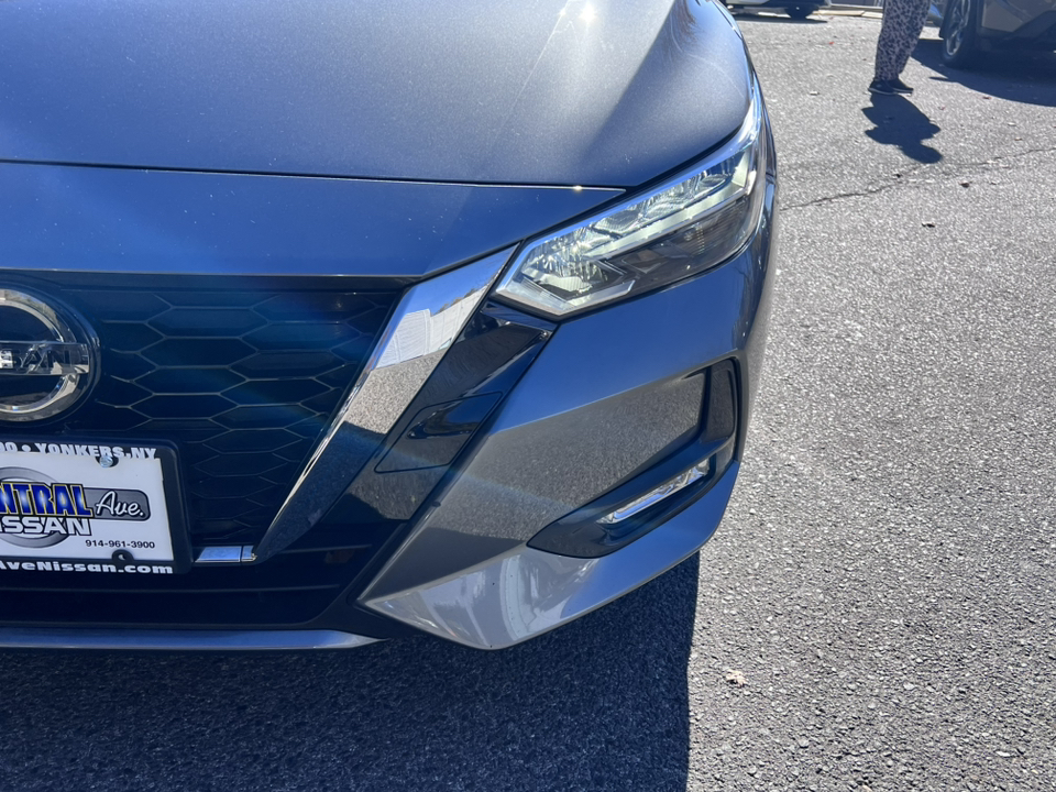 2021 Nissan Sentra SR 9