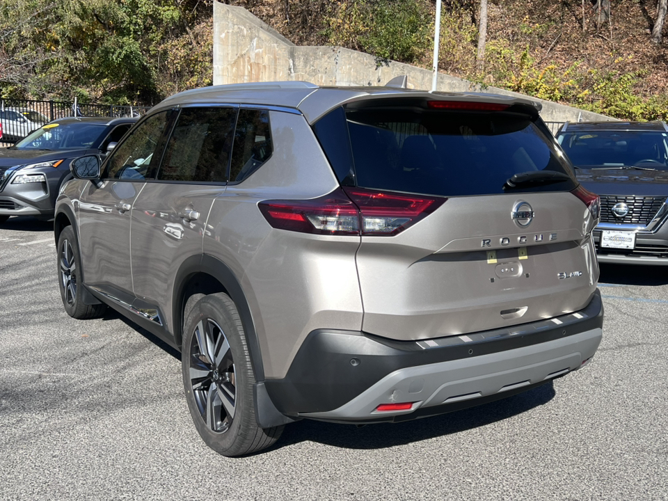 2021 Nissan Rogue SL 4