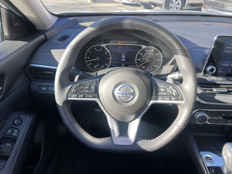 2022 Nissan Altima 2.5 SR 10