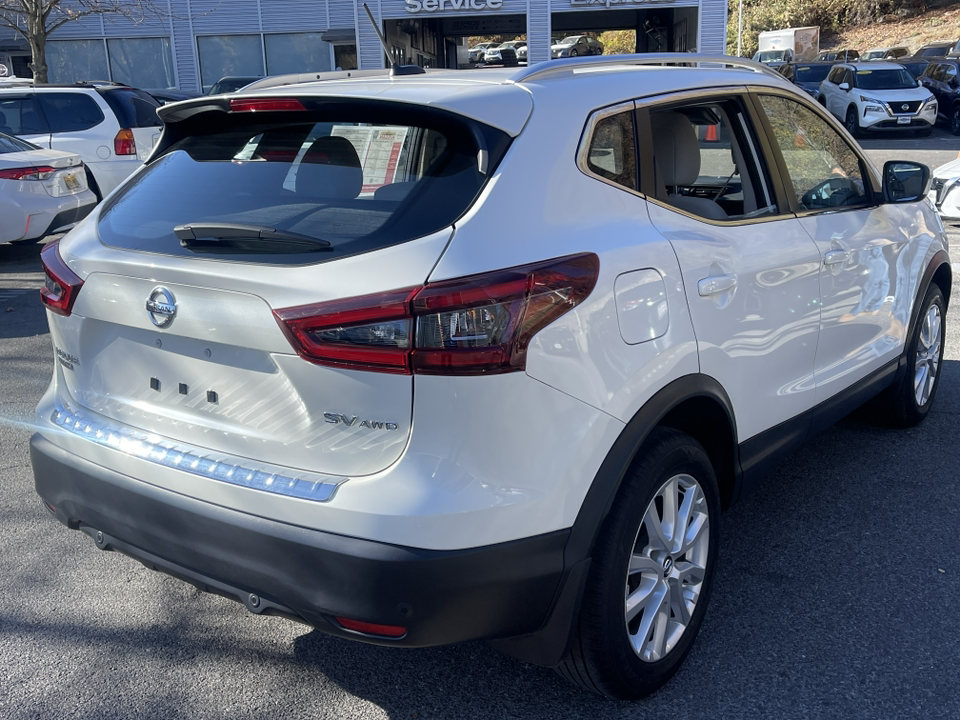 2021 Nissan Rogue Sport SV 6