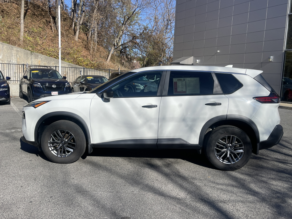 2021 Nissan Rogue S 3