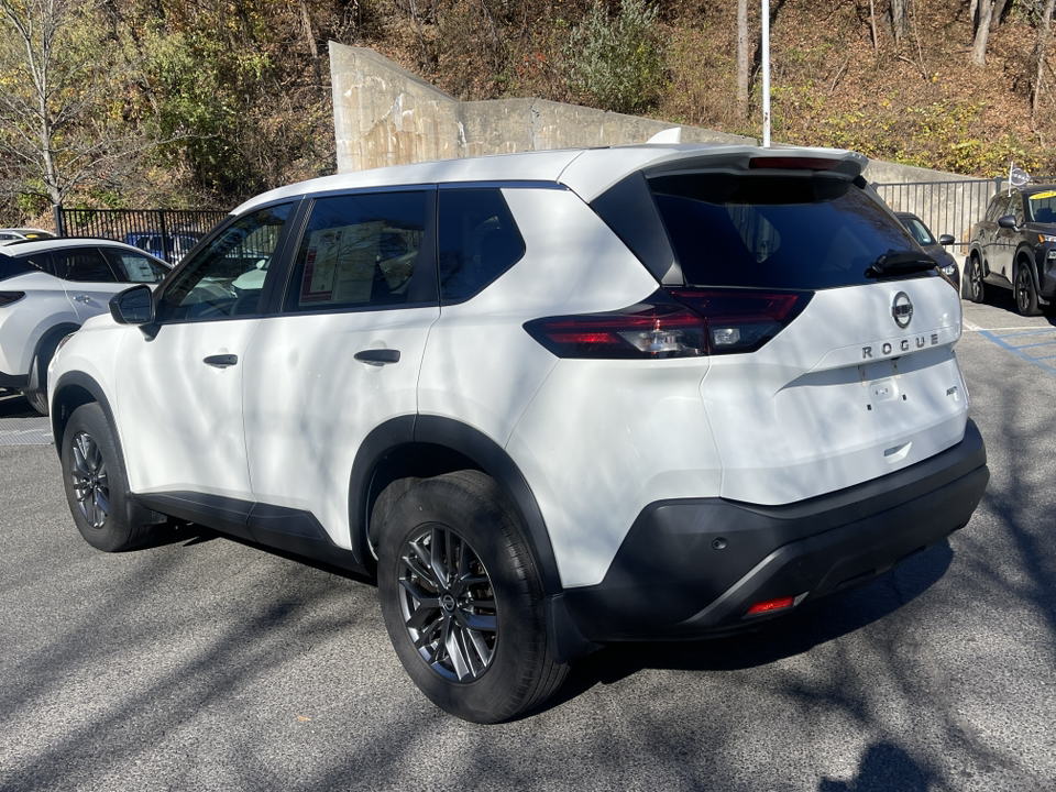 2021 Nissan Rogue S 4