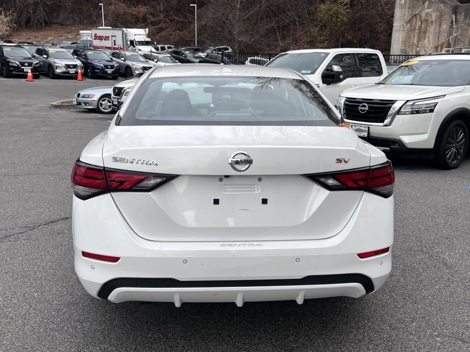 2022 Nissan Sentra SV 5