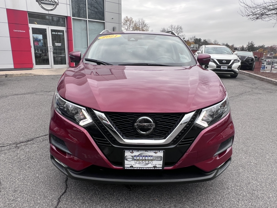 2021 Nissan Rogue Sport SV 2