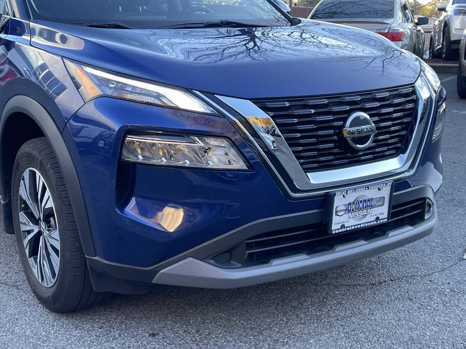 2021 Nissan Rogue SV 8