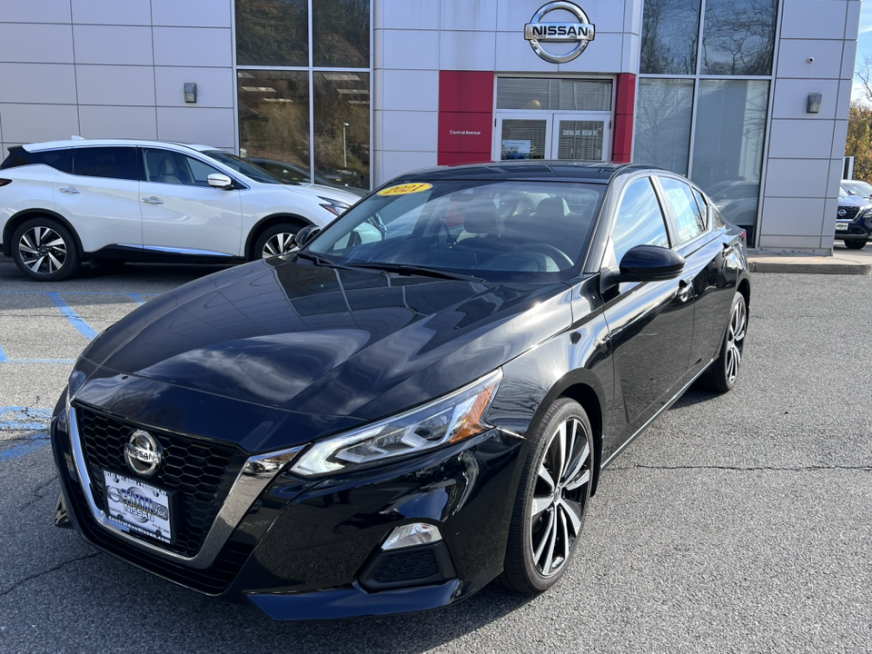 2021 Nissan Altima 2.5 SR 1