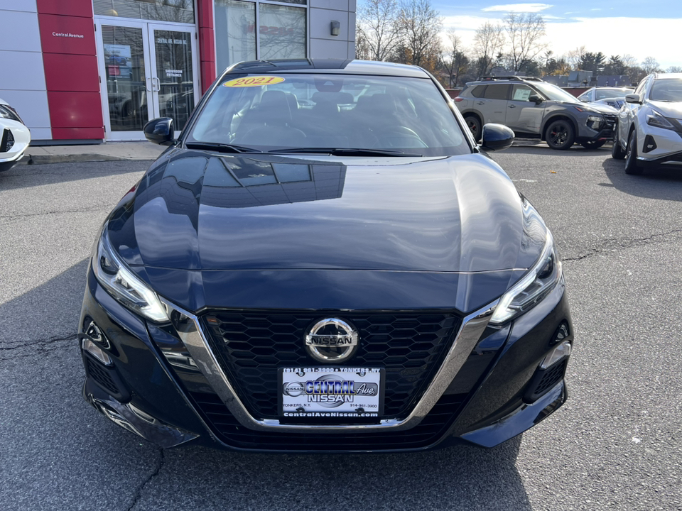 2021 Nissan Altima 2.5 SR 2