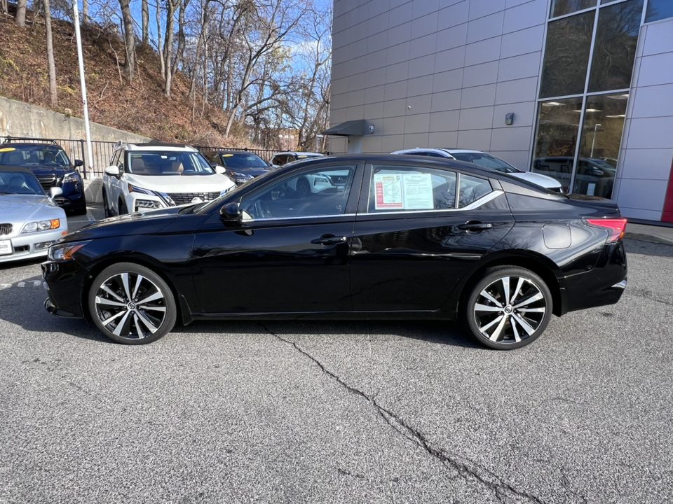 2021 Nissan Altima 2.5 SR 3