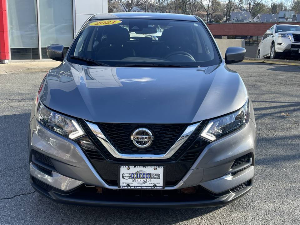 2021 Nissan Rogue Sport S 2