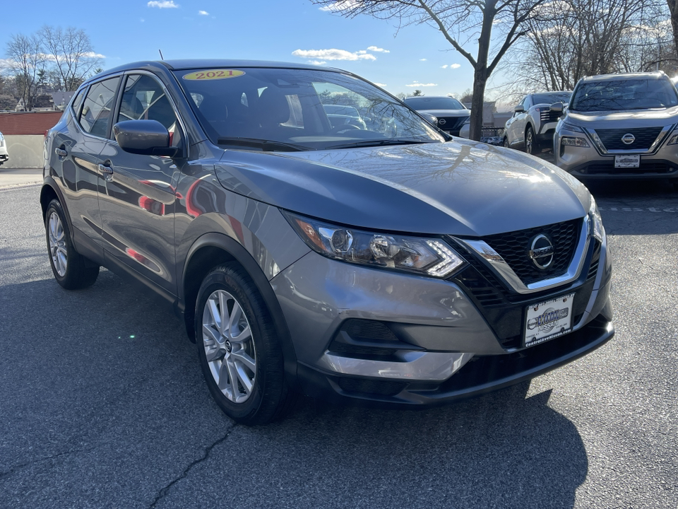 2021 Nissan Rogue Sport S 7