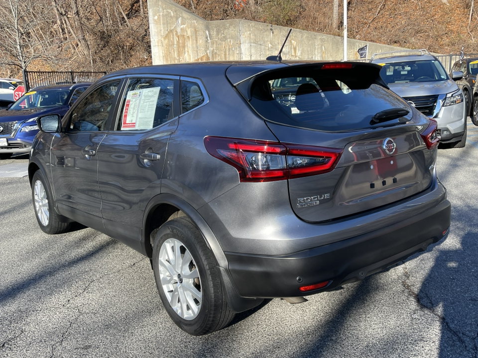 2021 Nissan Rogue Sport S 4